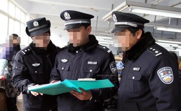 警察制服图片